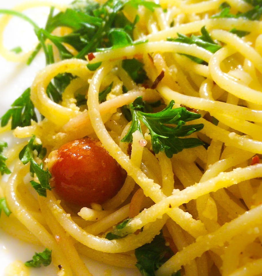 spaghetti parma, ham, platter, food, italian, pasta, parmesan, food and drink, ready-to-eat, freshness