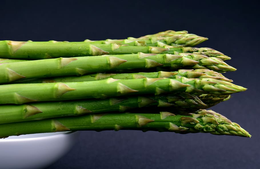 green asparagus, asparagus, green, asparagus time, vegetables, healthy, eat, food, plant, nature