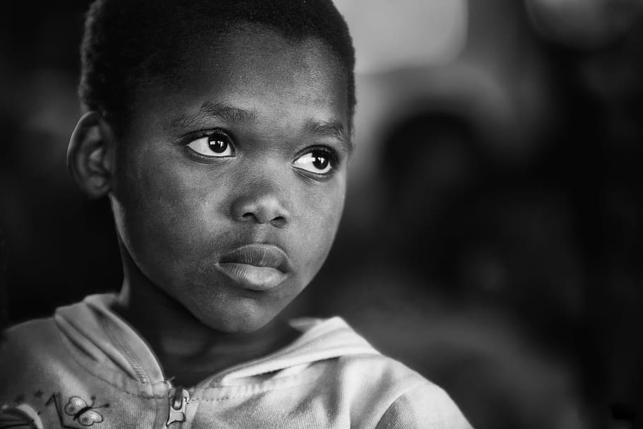 preto, branco, foto, menino, capuz com zíper completo, topo, órfão, áfrica, africano, criança