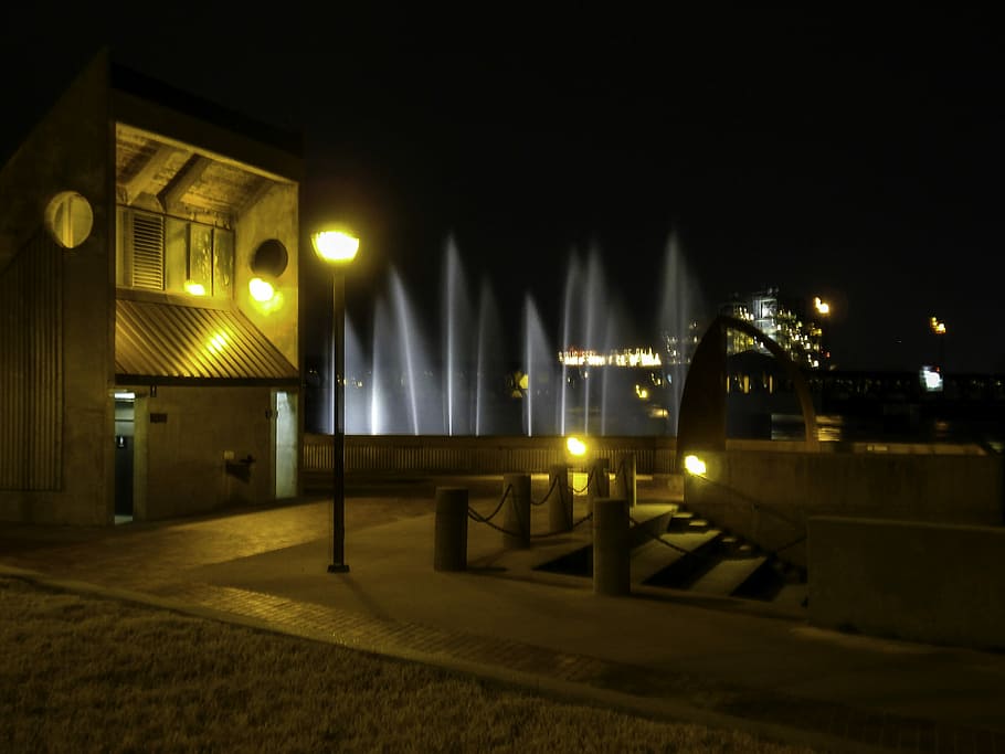 river parks, fountains, Tulsa, River, Parks, Oklahoma, photos, night, public domain, United States