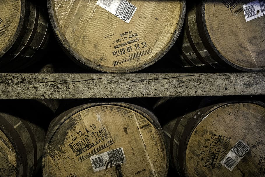 buffalo trace distillery whiskey, Big, Barrels, Buffalo Trace Distillery, Whiskey, Kentucky, alcohol, buffalo trace, public domain, storage