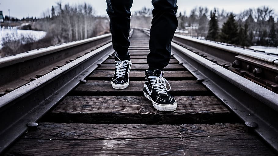 shoes, sneakers, train tracks, lifestyle, outdoors, low section, human leg, human body part, body part, real people