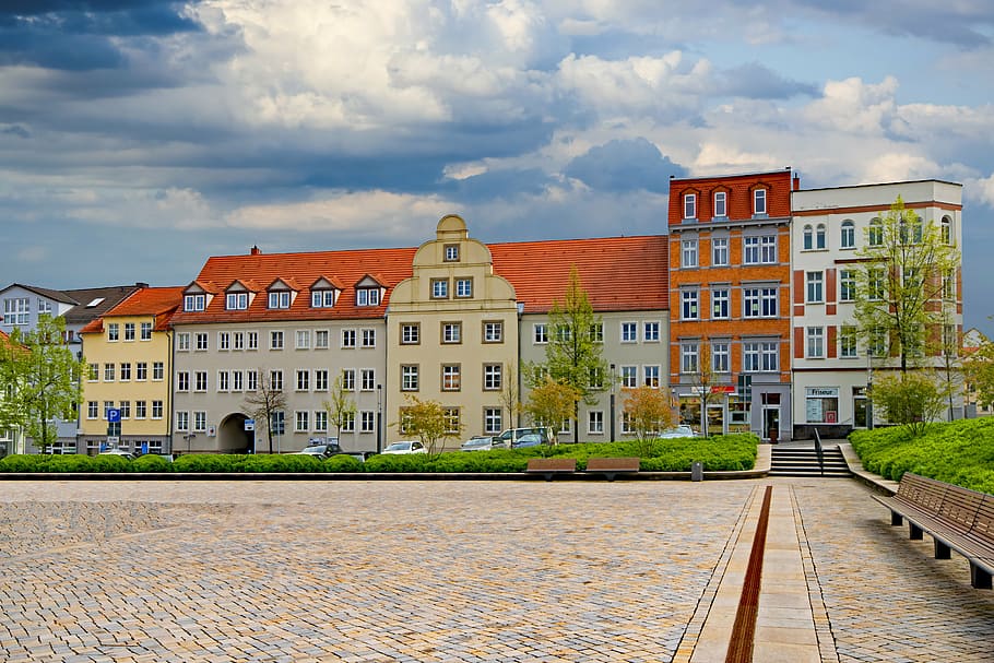 zeitz, saxony-anhalt, germany, old town, old building, space, building, architecture, places of interest, built structure