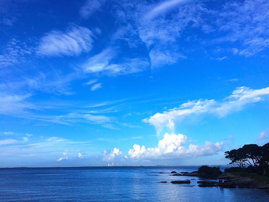 Typhoon, towering cumulus clouds observed, blue sky, white cloud, sea, kannonzaki, mirror, rainbow, japan, yokosuka