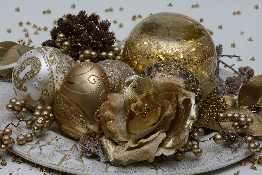 gold, silver, decorative, flowers, balls, christmas balls, christmas, christmas decorations, decoration, greeting card