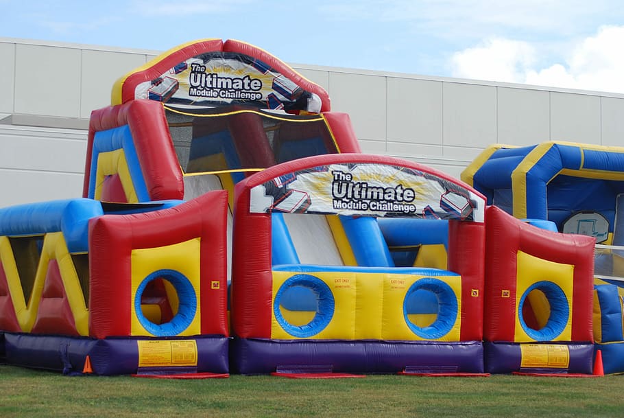 inflatable obstacle course, Inflatable, Obstacle Course, umc obstacle course, ninja jump obstacle course, text, multi colored, outdoors, day, red
