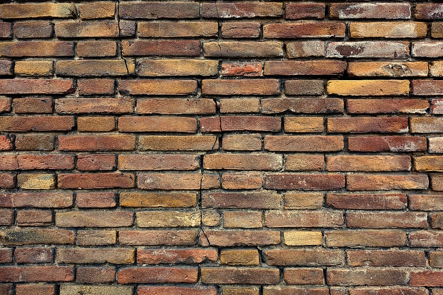 茶色の壁のレンガ, レンガの壁, 茶色のレンガの壁, 壁, 石積み, シーム, モルタル, セメント, 石の壁, 高齢者