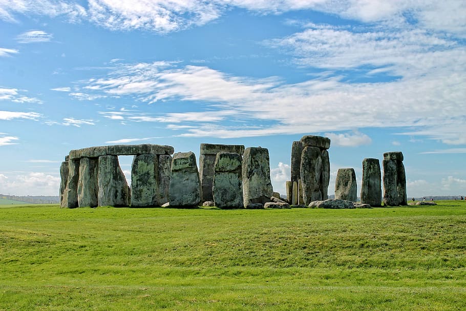 stonehenge, england, stone henge, stonehenge, united kingdom, grass, sky, green color, land, plant, field