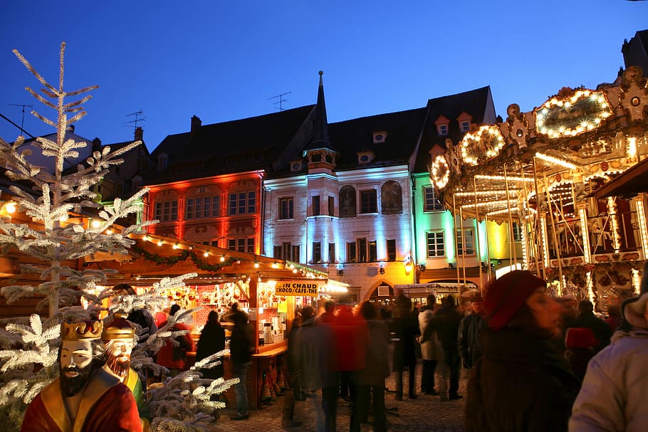 Christmas market, Mulhouse, France, christmas, photos, holidays, houses, lights, market, public domain
