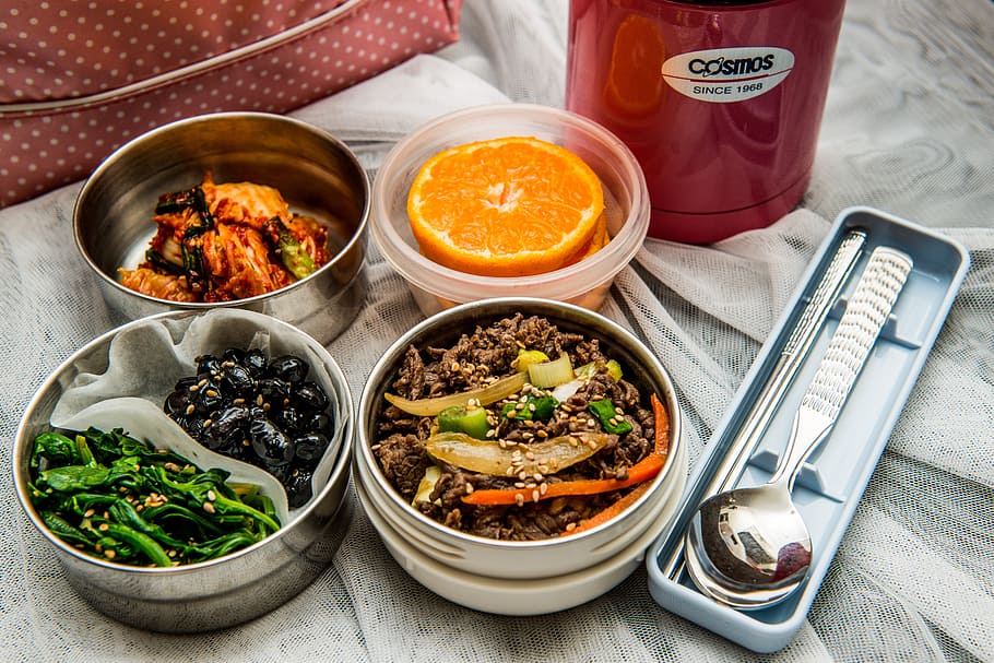 flatlay, makanan, nampan, kotak makan siang, hidangan makan siang, korea, lauk, makanan dan minuman, mangkuk, peralatan makan