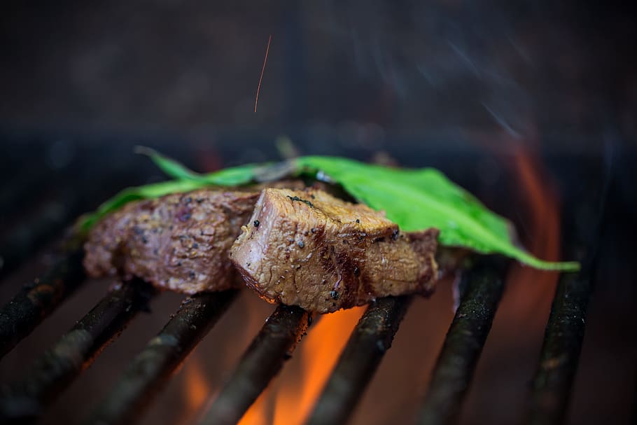 grill, meat, fire, eat, bear's garlic, spice, cook, meal, delicious, barbecue
