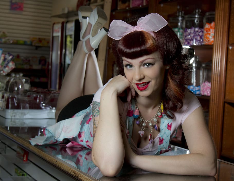 candy store, pinup, retro, vintage, pin-up, fashion, rockabilly, glamour, portrait, one person