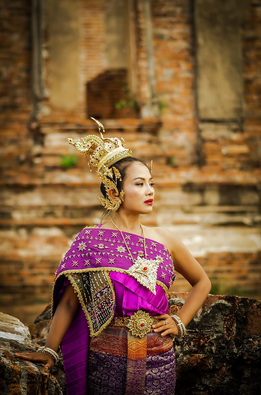 thailand, thailand sets, ancient, lady, purple, gold, beautiful, the concept, acting, one person