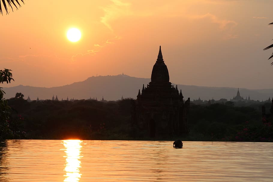 Burma, Bagan, Sunset, Myanmar, Temple, temple complex, temple level, pool, hotel, mood