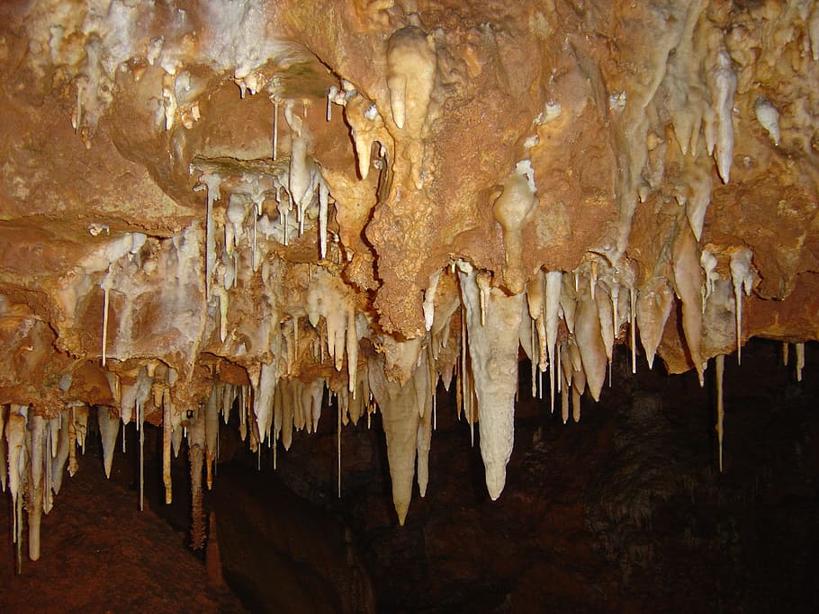 Stalactites, Cavern, Cave, Limestone, stalagmite, geology, geological, formation, natural, grotto