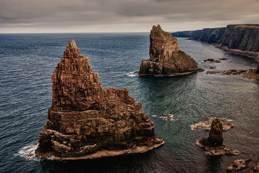 two, brown, rock formations, sea, cliffs, rock, stacks of duncansby, scotland, north of scotland, john o'groats