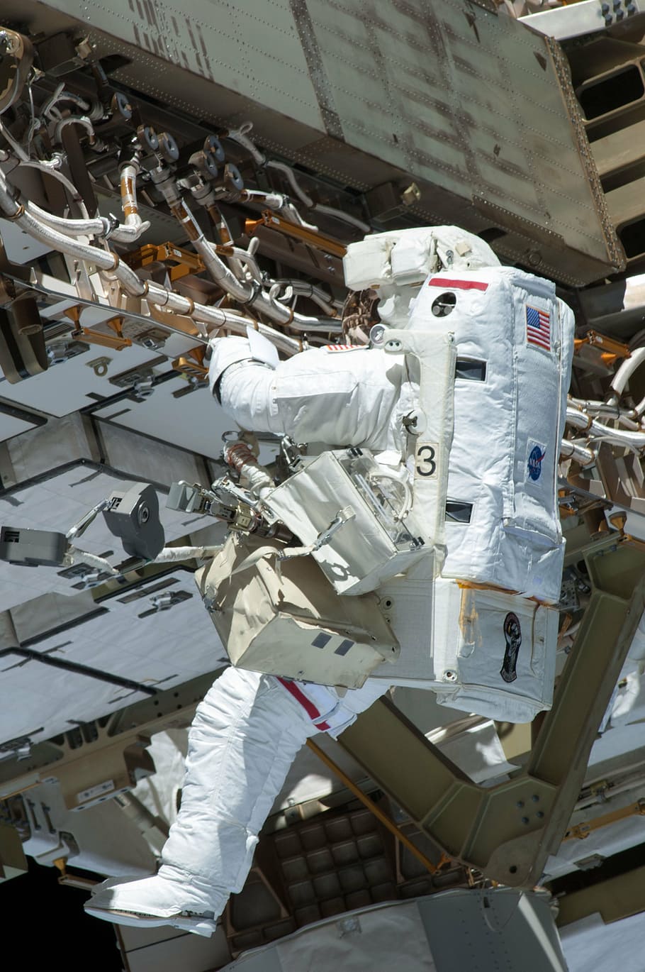 astronaut, spacewalk, space shuttle, discovery, tools, suit, pack, tether, floating, job