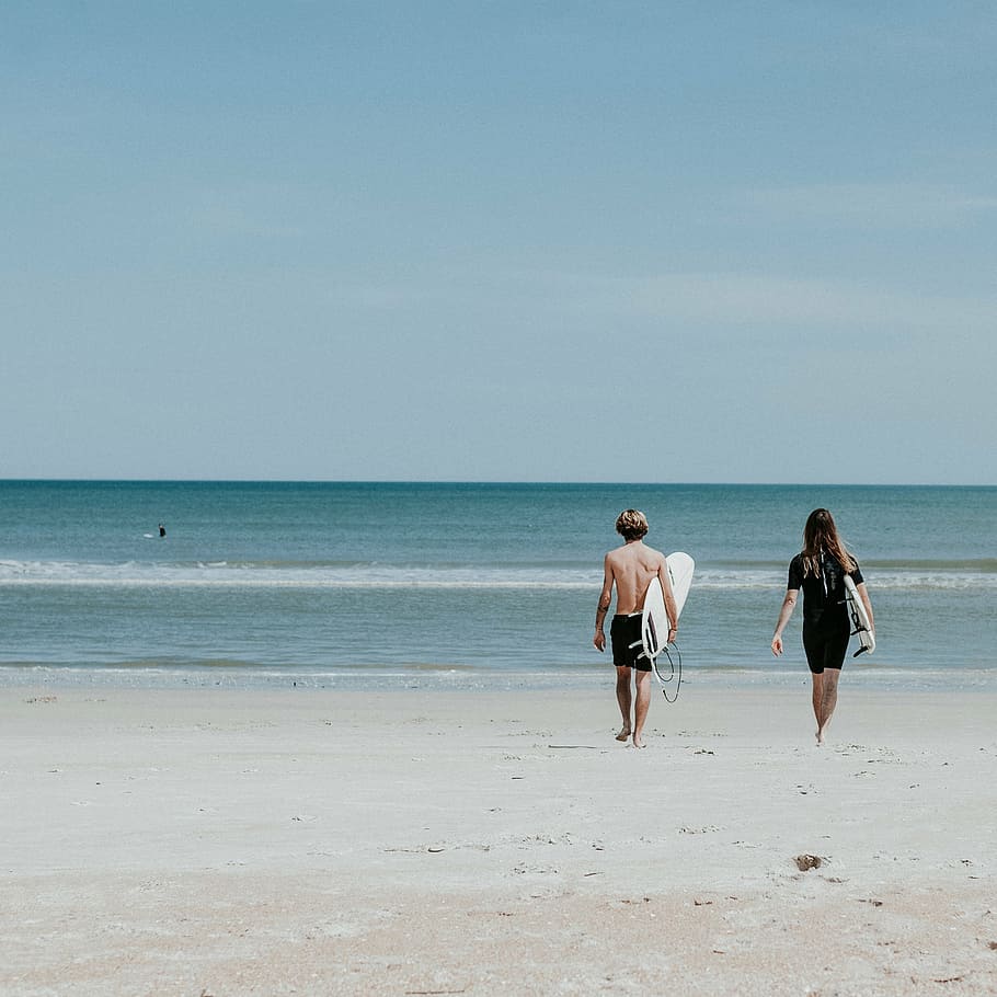 man, woman, walking, towards, sea, daytime, beach, summer, sand, couple