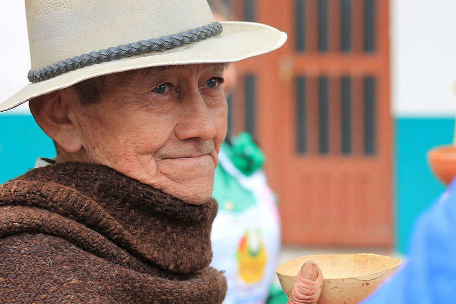 selective, focus photography, man, white, hat, grandfather, peasant, colombia, adult, clothing