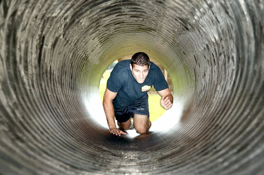 man, crawling, inside, tunnel, soldier, obstacle, course, military, male, effort