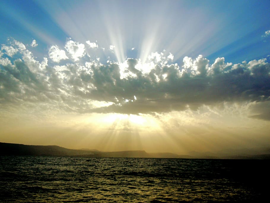 sun, covered, clouds, ray of light, light, sky, sunlight, heaven, dramatic, weather
