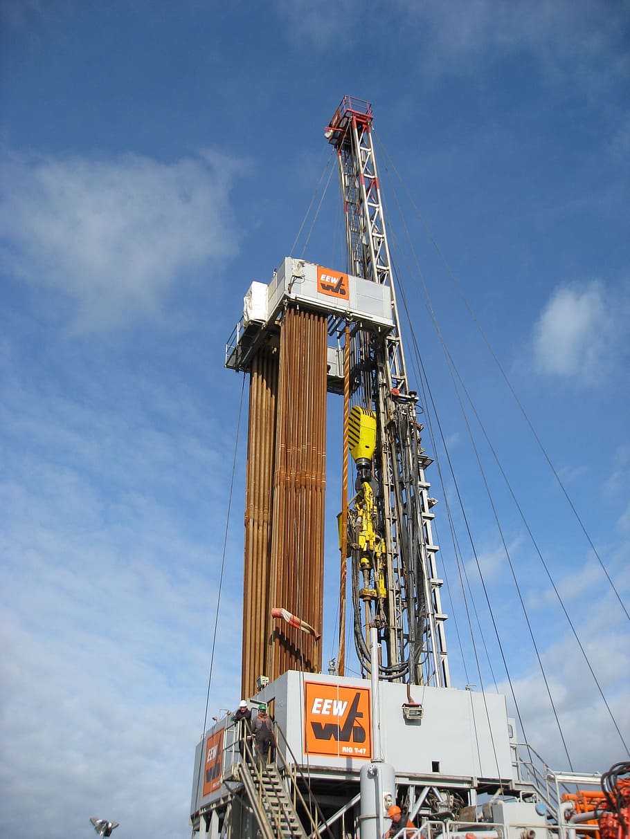 onshore, drilling, rig, derrick, top drive, germany, sky, low angle view, industry, machinery