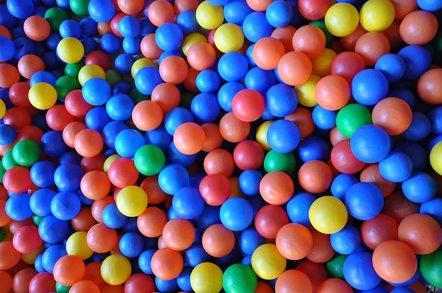 foso de bolas, bolas, colorido, jugar, plástico, juguetes, diversión, gran grupo de objetos, multicolores, fotograma completo