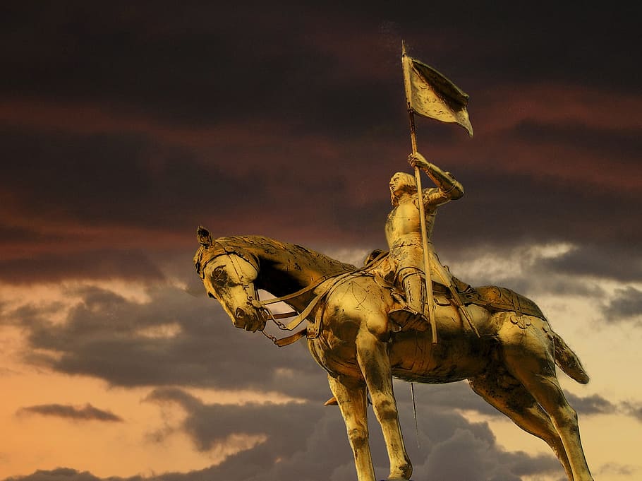 man, riding, horse, holding, flaglet statue, Joan Of Arc, Golden, Sculpture, golden statue, heroine