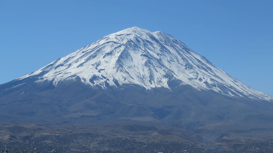 Arequipa, Peru, Misti, Vulcão, cidade branca, montanha, neve, montanha coberta de neve, inverno, temperatura fria