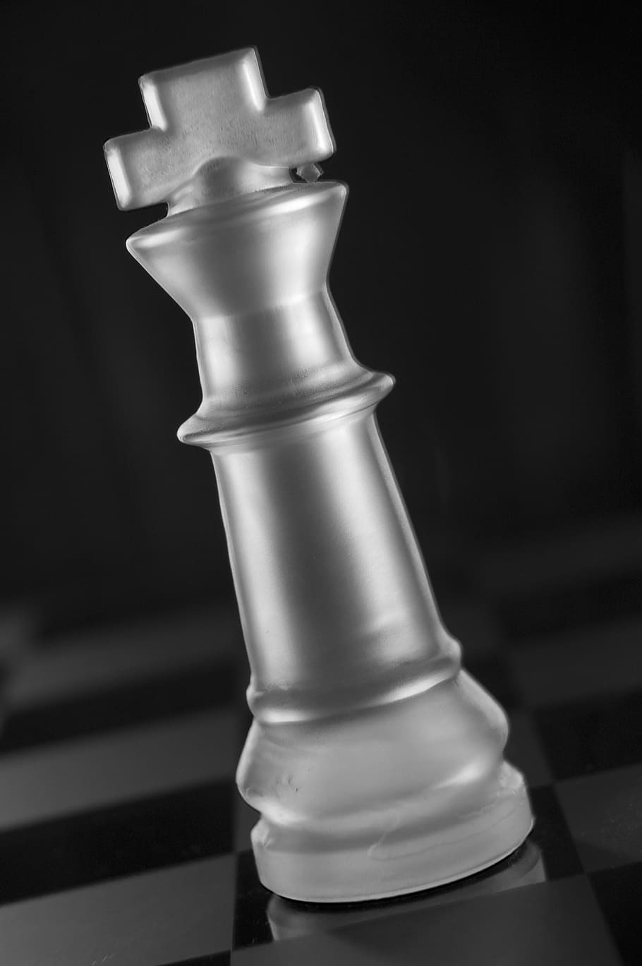 chess, victory, checkmate, king, chessboard, strategy, crown, chess piece, game, board game