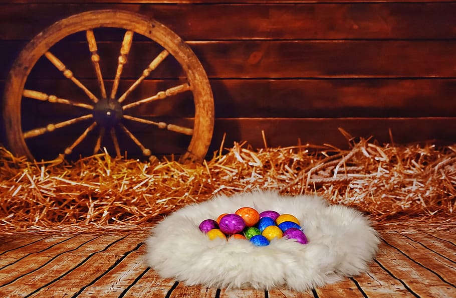páscoa, ovos coloridos, tenda, feno, pele de cordeiro, feliz páscoa, roda, madeira - material, celebração, multi colorido