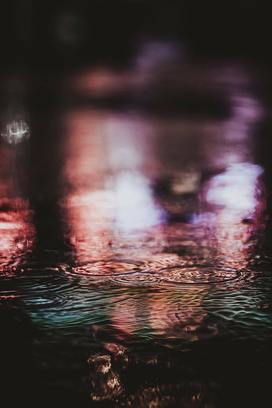 droplets, water close-up photo, water, dark, night, ocean, sea, lights, river, lake
