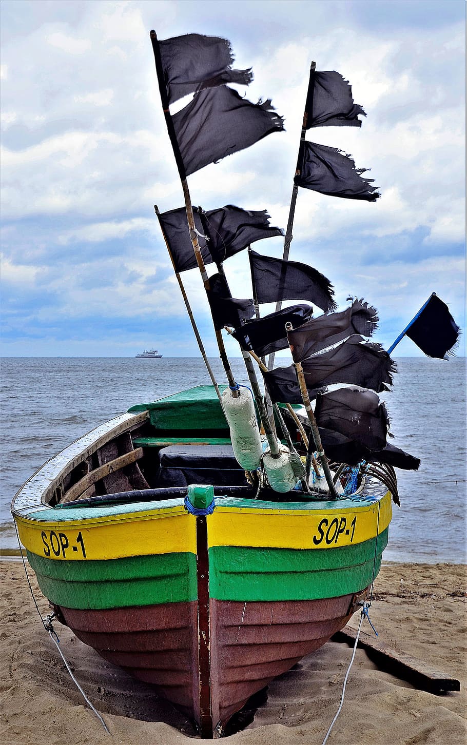 perahu, memancing, perahu nelayan, air, ikan, nelayan, hitam, bendera, jaring, mengapung