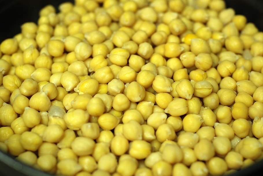 yellow corn kernels, chickpeas, garbanzo, beans, food, healthy, vegetarian, bean, nutrition, diet