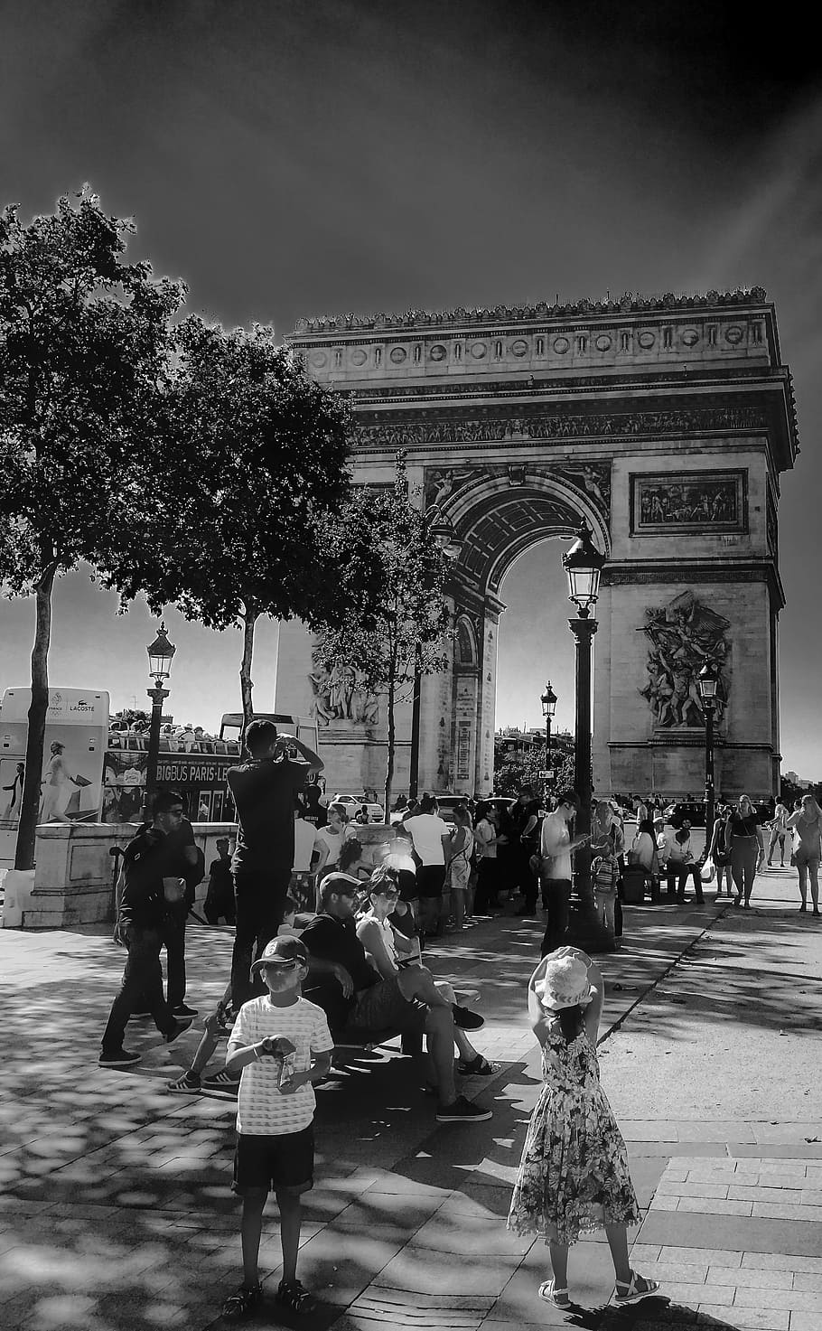 Paris, Arc, Du, Triumph, Black And White, arc du triumph, tourists, kids, clear sky, people