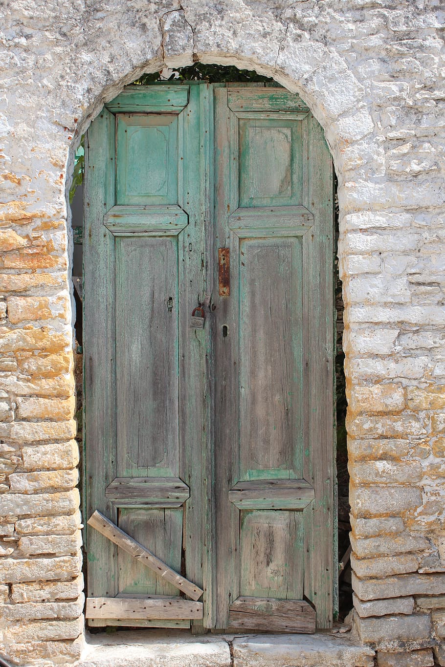 door, doorway, entrance, wood, architecture, old, greek, building exterior, closed, built structure