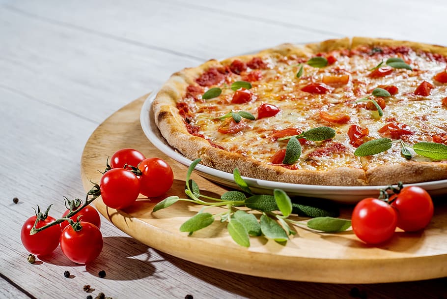 pizza, verde, hojas, marrón, de madera, plato, piza, comida, queso, almuerzo