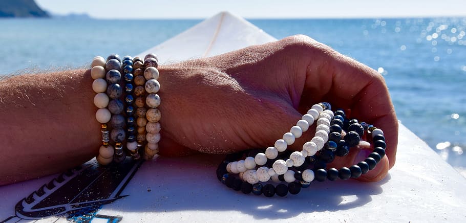 human, holding, beaded, accessories, jewelry, trends, corsican, craft, fact has the hand, semi precious stone