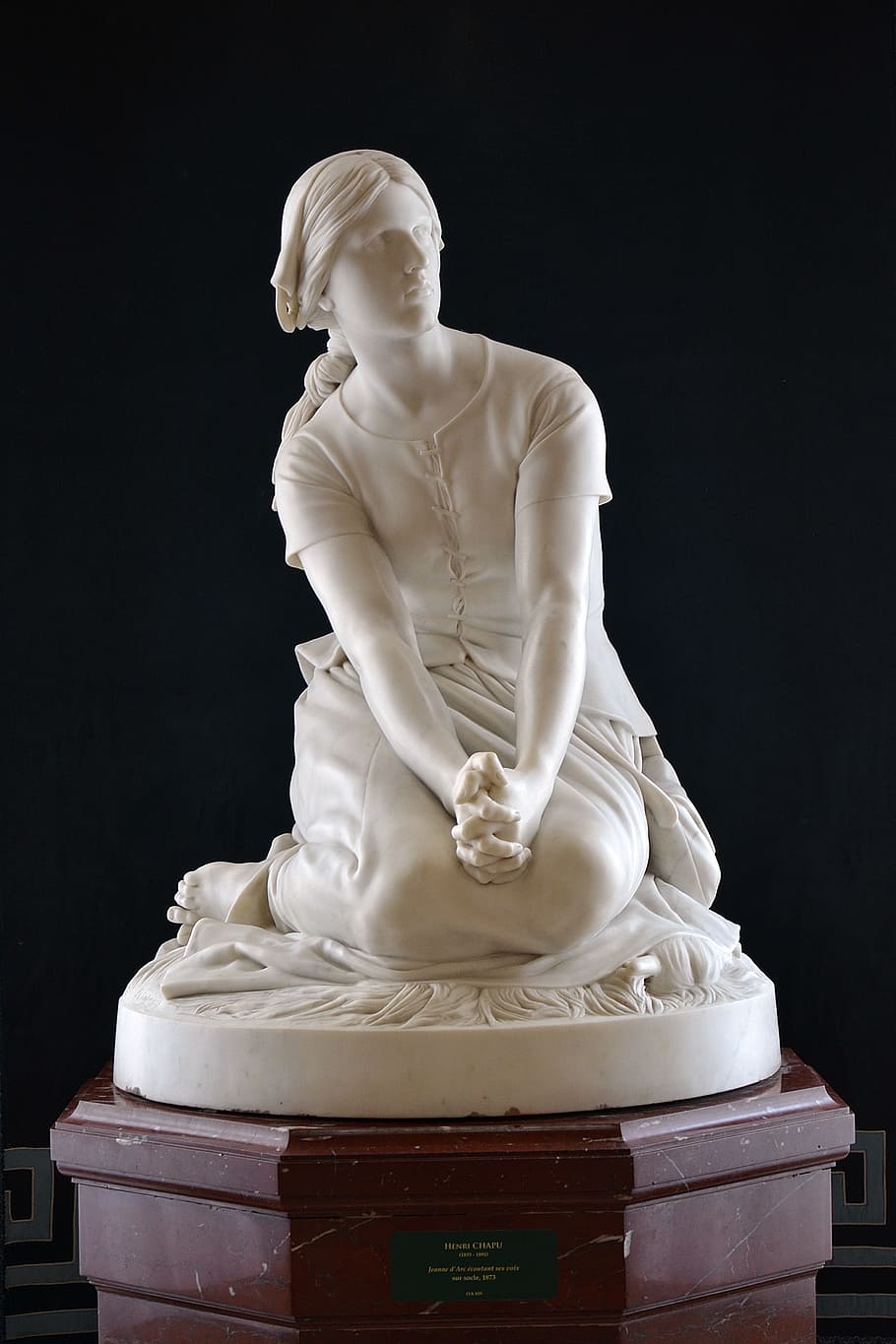 france, oise, picardie, chantilly, château de chantilly, museum, musee conde, art, sculpture, marble