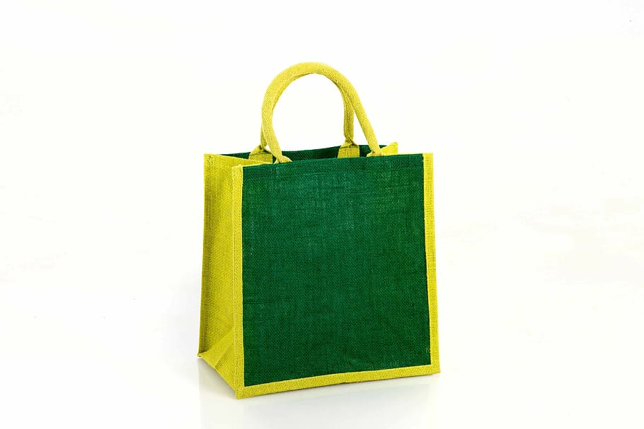 緑のトートバッグ, バッグ, 黄麻布, 広告, 切り取る, 白い背景, スタジオショット, ロック, 人なし, 屋内