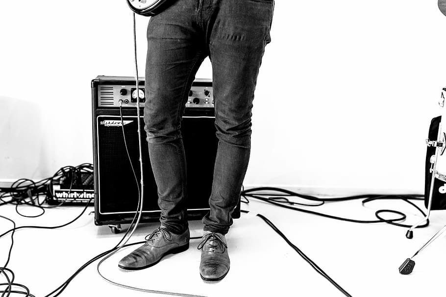 person, playing, guitar, guitar amplifier, black, white, shoe, footwear, concert, black and white