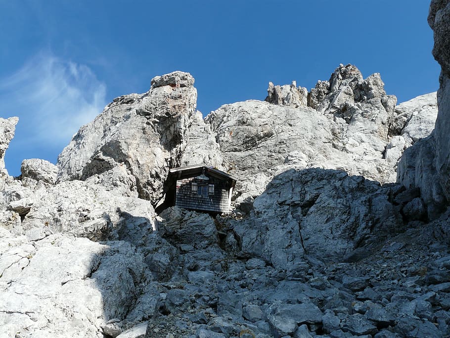 Cabaña, Refugio de emergencia, cabaña babenstuber, cabaña de montaña, gamsängersteig, escalada, alto ellmauer, montañas, alpino, wildkaiser