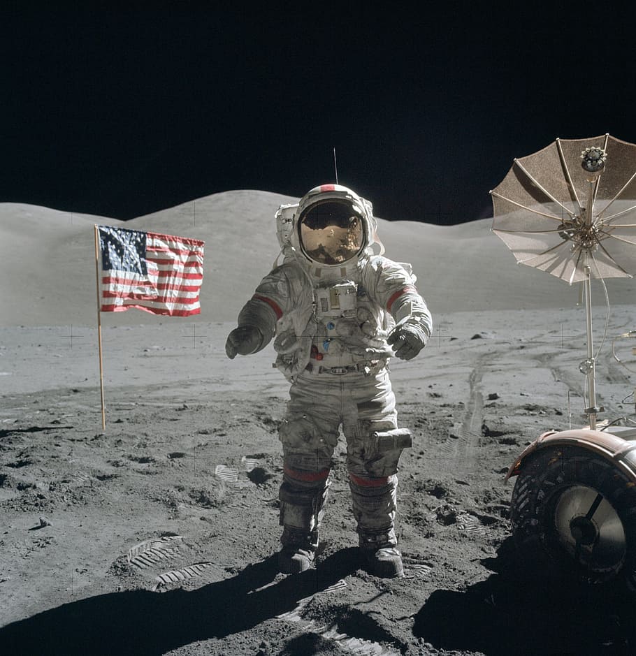 月面の宇宙飛行士, 宇宙飛行士, 月, 月面散歩, 宇宙飛行士のスーツ, 月面着陸, アポロ17, 遺伝子cernan, 研究, NASA