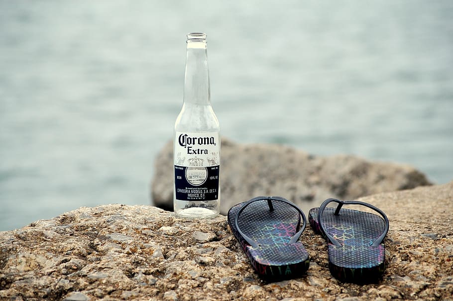 corona, flip flops, beer, sandals, water, bottle, container, sea, focus on foreground, nature