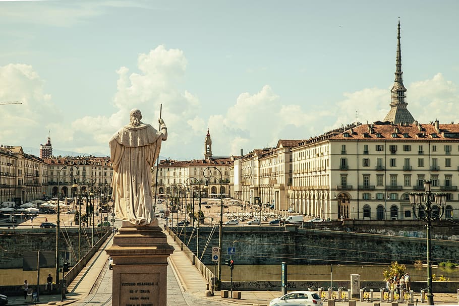 estátua do homem, branco, concreto, edifícios, dia, praça vittorio, torino, itália, praça, padre