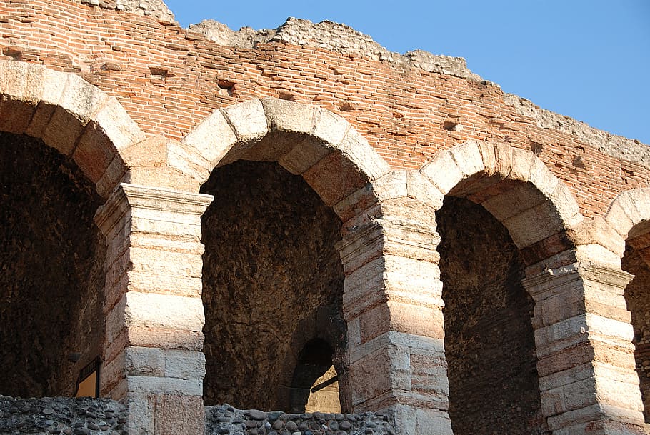 brown, white, concrete, building, arena di verona, amphitheater, arches, stone wall, round arch, italy