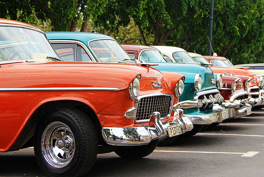 assorted-color vintage cars, oldtimer, classic, auto, automotive, vehicles, old, cuba, spotlight, auto detail