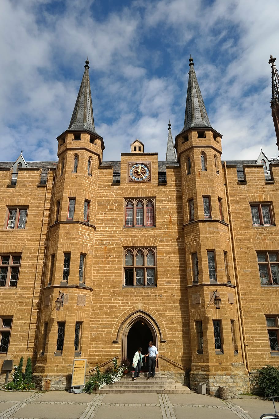 hohenzollern, castle, fortress, courtyard, hohenzollern castle, ancestral castle, baden württemberg, germany, german imperial house, bisingen
