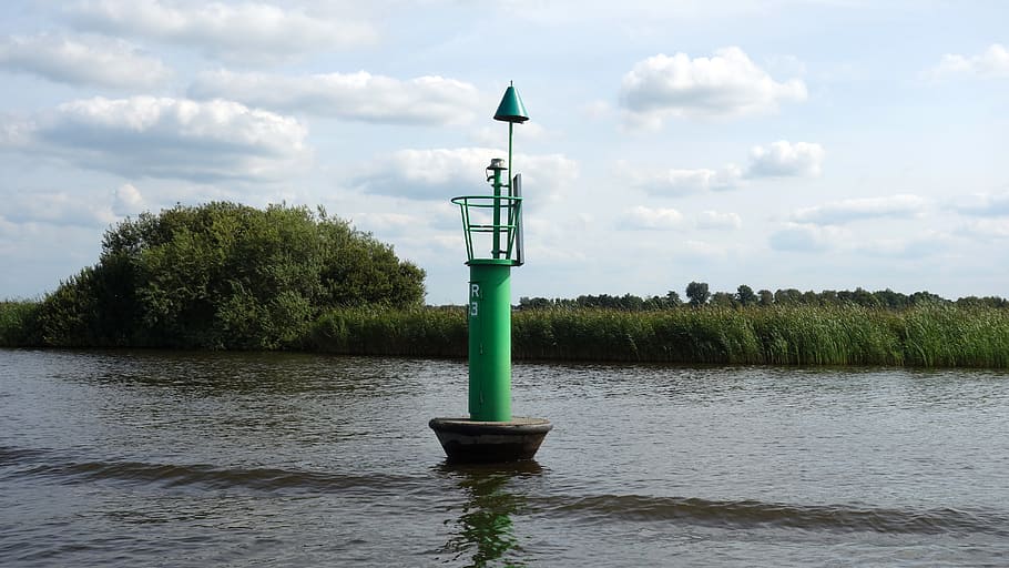 watermarkering, scheepvaartmarkering, lateral marking, marking, waters, setting of buoys, buoy, cloud - sky, plant, sky