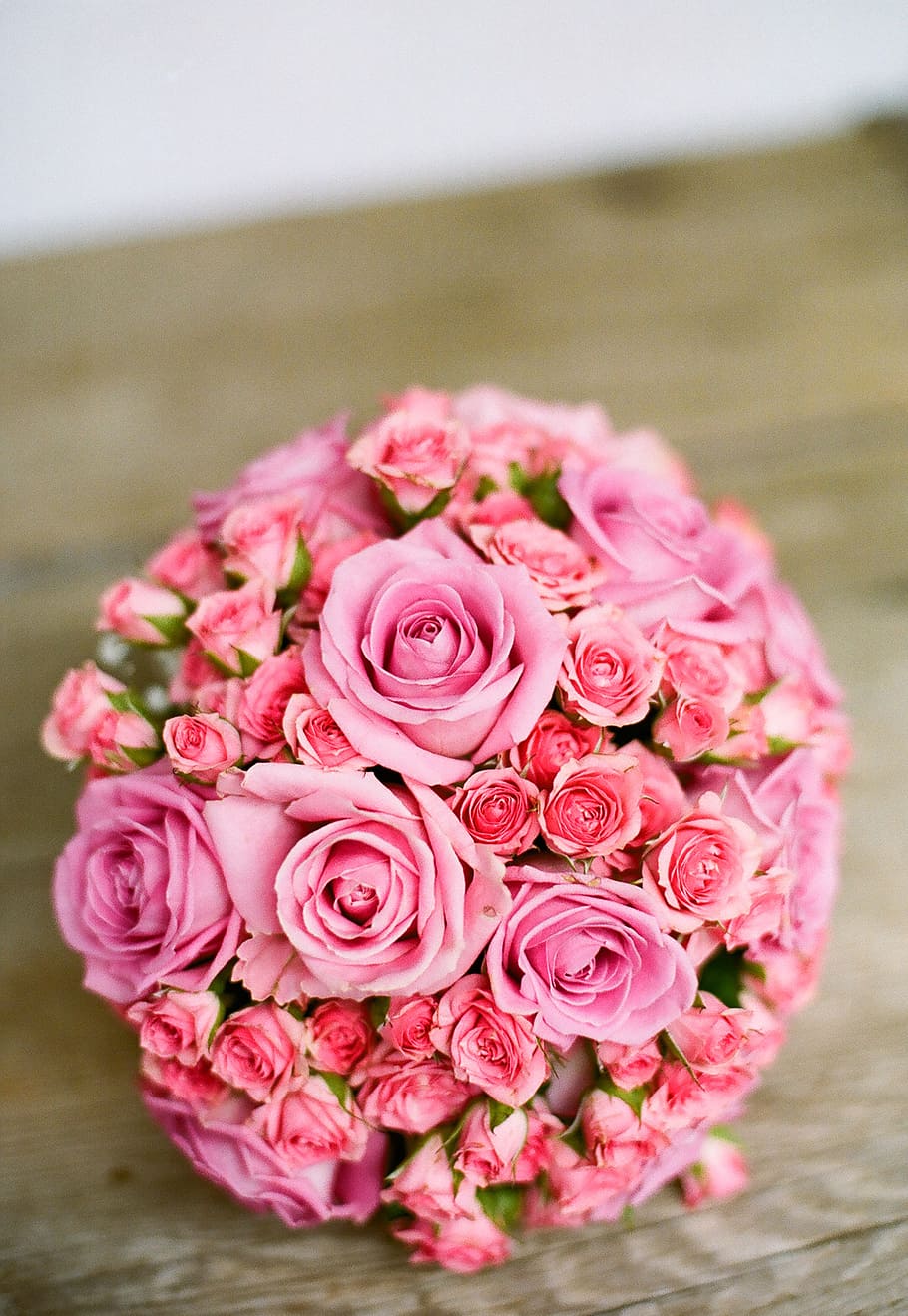 ピンクの花の花束, ブライダル, ブーケ, 花嫁, ブライダルブーケ, 花, バラ, バラ-花, 結婚式, ピンク色